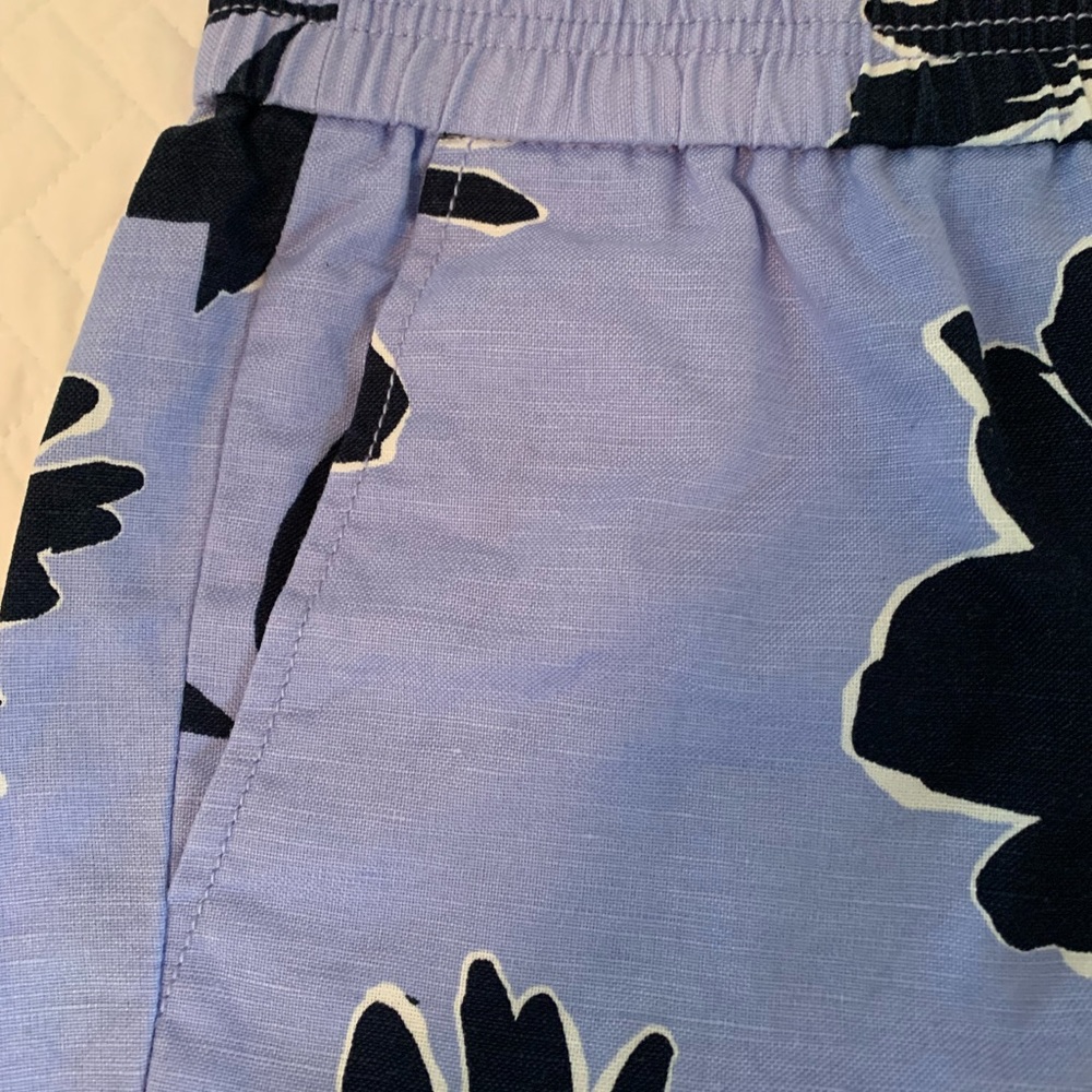 J Crew floral shorts - Picture 3 of 4